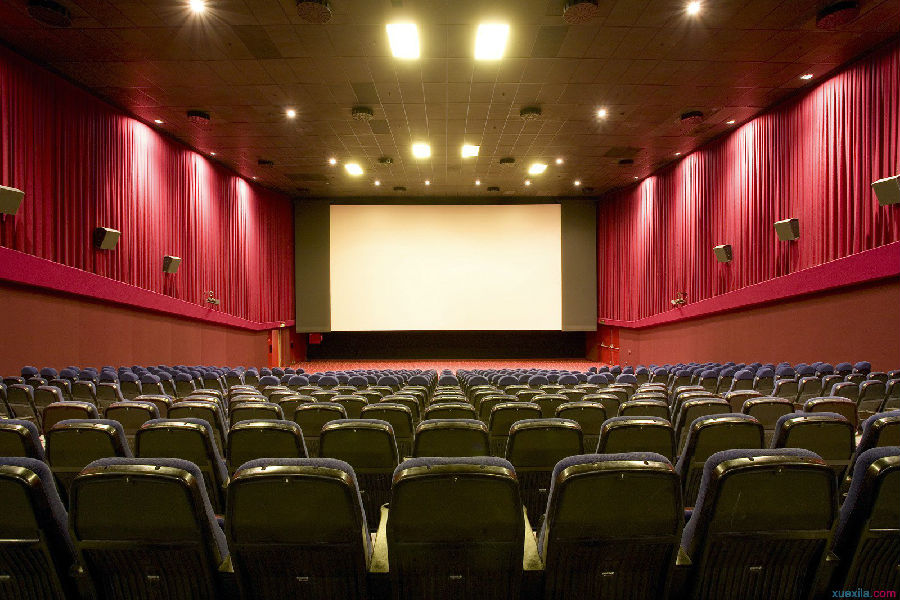 花钱去电影院看电影是否值得?