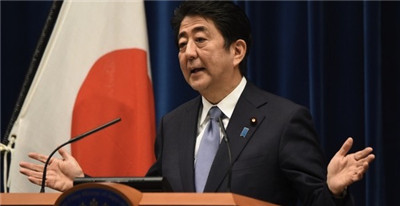 Abe maintains an apology in his talk but said that Japanese descendants should not continue to apologize.jpg