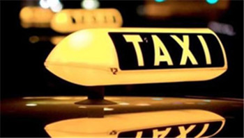 优步在中国与滴滴开打消耗战 Uber in taxi war of attrition with Chinese rival Didi Dache.jpg