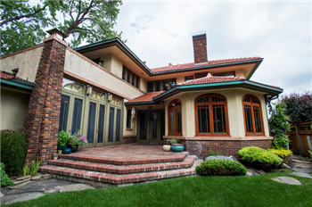 What kind of luxury home can you buy in the US for $2 million?.jpg