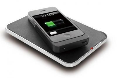 Three companies are racing to develop wireless chargers for mobile phones.jpg