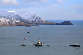The oil market is weakening Shell to give up Arctic drilling.jpg