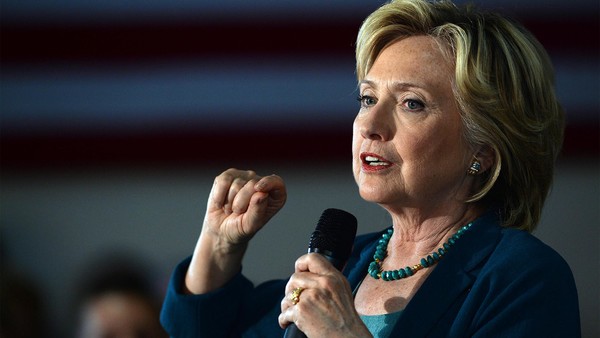 希拉里反对TPP协定 Hillary Clinton opposes Barack Obama's landmark trade deal.jpg