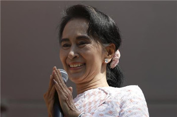 A senior official of the Myanmar Opposition Party led by Aung San Suu Kyi predicted that his party would win the election.jpg