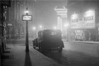How does London get rid of the hat of the city of fog? London Fog The Biography.jpg