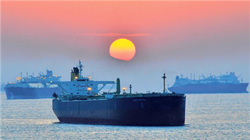 The global oil market is out of control Oil market slides out of control.jpg