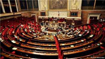 The French parliament debated whether to extend the state of emergency.jpg