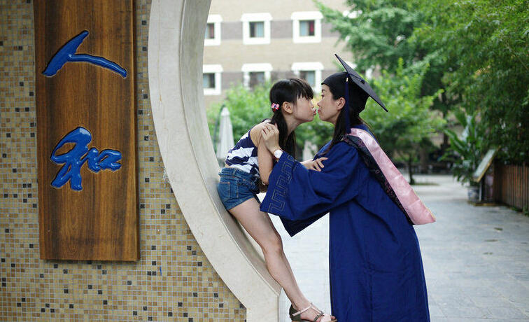 The phenomenon of "graduate mothers" in colleges and universities is becoming more and more common.jpg