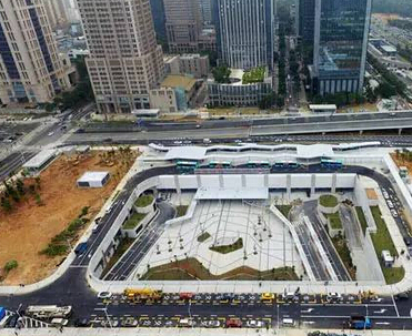 亚洲第一大地铁站30日在深圳开通!.jpg