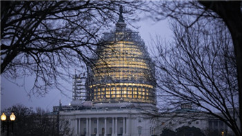 The Iranian authorities detained 10 U.S. Navy personnel.jpg