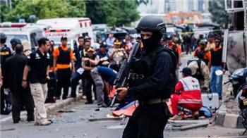 印尼首都雅加达爆炸造成多人死亡.jpg