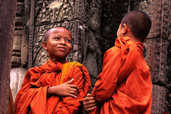 红色高棉与佛教.png