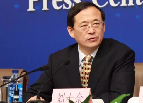China Securities Regulatory Commission changed coach Liu Shiyu to take over as Xiao Gang.jpg