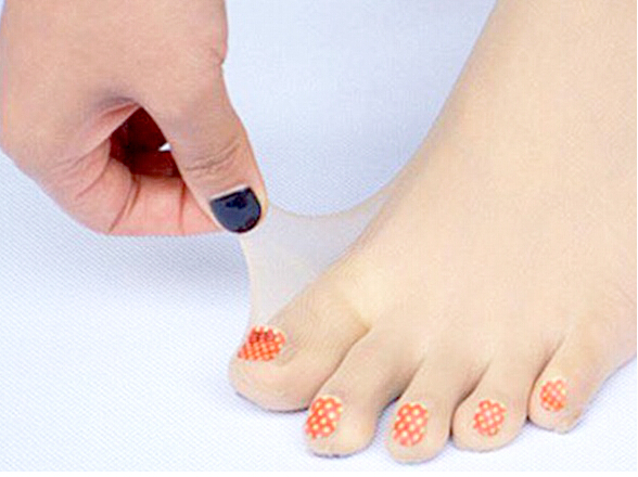 Japanese businessmen launched their own nail stockings and became the new favorite of fashion.jpg