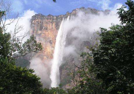 南非的图盖拉瀑布
