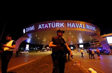 土耳其伊斯坦布尔机场发生自杀式爆炸袭击