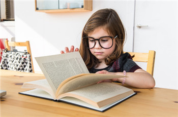 3 reasons why it is beneficial for children to become a bookworm.jpg