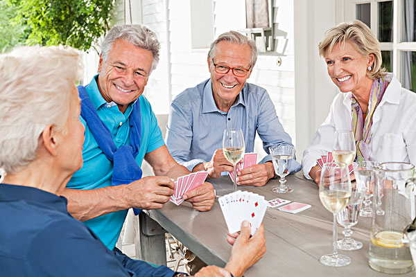 神奇!玩纸牌等游戏有助中风患者康复!