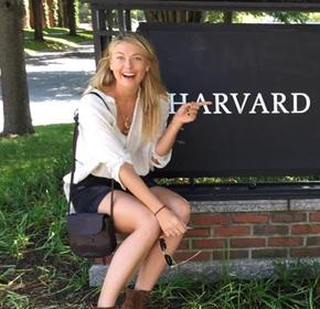网球名将莎拉波娃进入哈佛商学院深造