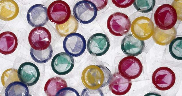 American universities provide free condoms. The pregnancy rate does not drop but rises? .jpg
