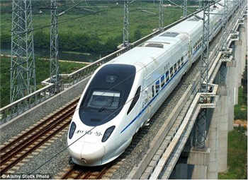 Chinese bullet train passing by at 520 mph.jpg