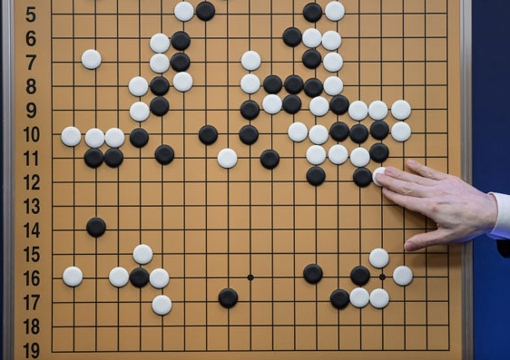 AlphaGo's Go ranking surpasses Ke Jie to become the world's No. 1 Go player.jpg