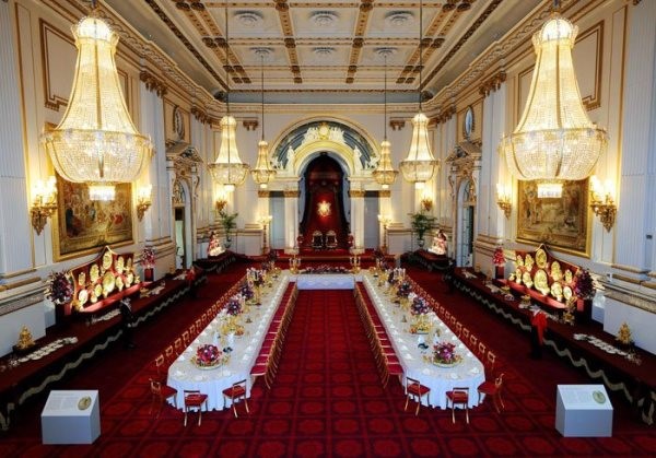 英国皇家宫殿最华丽的4张照片1.jpg