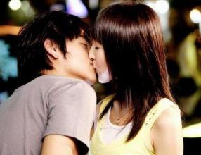 Kissing with a stranger Do you believe in love at first kiss? .jpg