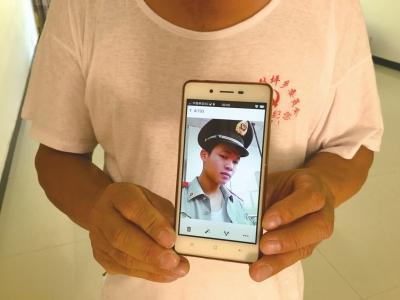 The mother of a firefighter who sacrificed in Tianjin gave birth to a child through a test tube baby .jpg