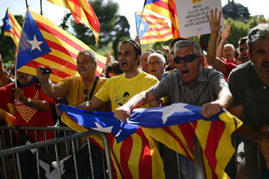 西班牙非正式独立公投.jpg