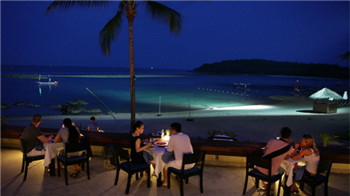 Thailand raises visa fees on arrival for tourists from China and other countries.jpg