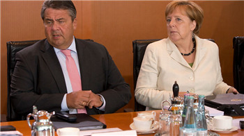 German Deputy Chancellor attacked Merkel's refugee policy.jpg