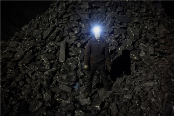 Trying to say goodbye to coal is not so easy.jpg