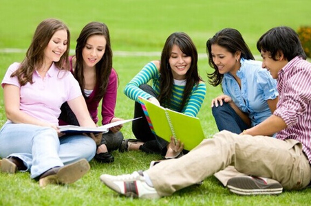 Chinese parents are keen on international schools, with less stress and rich experience.jpg