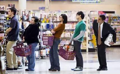 Supermarkets have skills in queuing! It turns out that queuing up to check out is the fastest! .jpg