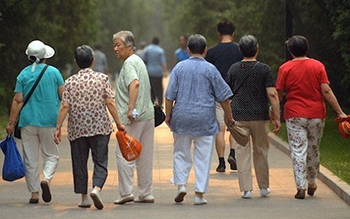 It is appalling that nearly 500,000 elderly people in our country are lost every year.jpg