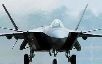 Zhuhai Air Show The F-20 stealth aircraft made its debut to show its strength.jpg