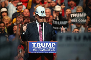 Trump’s economic plan will really benefit the working class.jpg