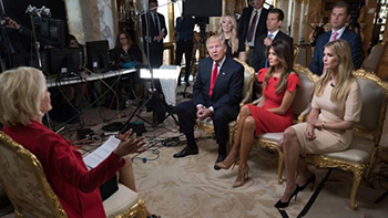 Ivanka used his father Trump's interview to promote expensive jewelry and was approved.jpg