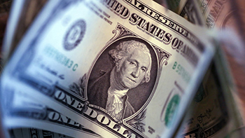 Combing the dollar prospects in the Trump era.jpg