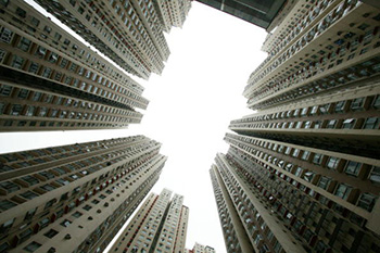 Mainland Chinese developers push up Hong Kong land prices.jpg