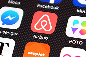 Airbnb negotiates to purchase China Xiaozhu short-term rental.jpg