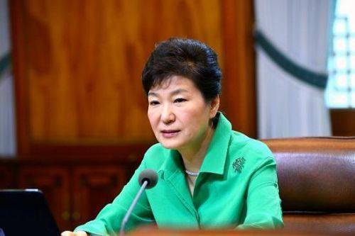 Become a suspect? South Korean prosecutors called Park Geun-hye "conspiracy to commit crimes".jpg