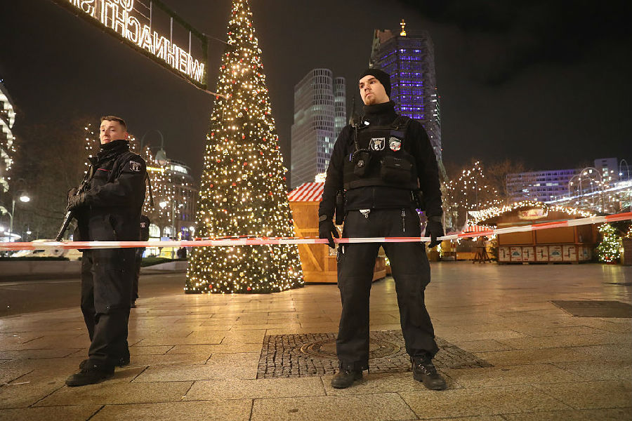 Germany detained a suspect in the Berlin terrorist attack .jpg