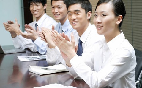 The latest report shows that Beijing white-collar workers are most satisfied with their interpersonal relationships.jpg