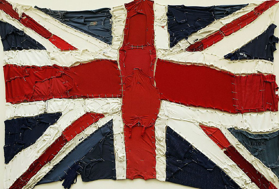 Why has English become the disadvantage of Britain and the United States? .jpg