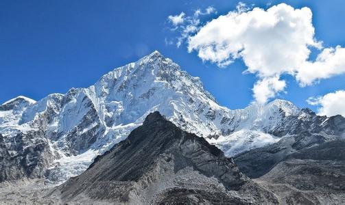 珠峰高度因尼泊尔大地震改变? 印度准备重新测量