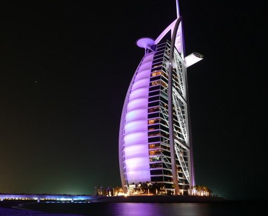 What exactly is inside that seven-star hotel in Dubai? .jpg