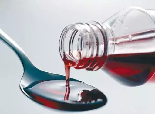 Shenyang police confiscated more than 6,700 bottles of codeine cough syrup.jpg