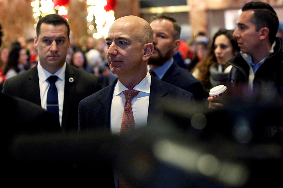 Amazon CEO became the world’s second richest person, chasing Bill Gates.jpg